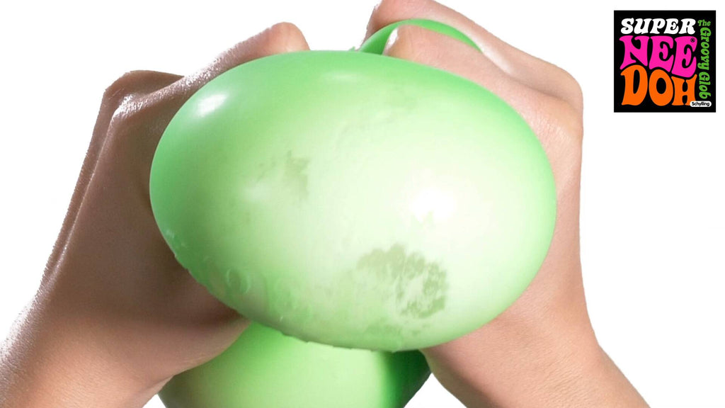 Classic Stress-Relieving Super NeeDoh | Collection Velvet Bloom - Classic NeeDoh Stress-Relieving Squishy Ball Detail